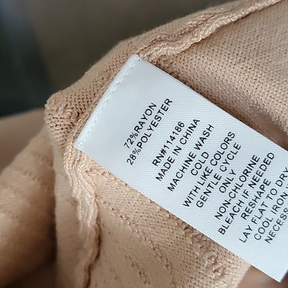 89th + Madison sweater - Picture 3 of 7